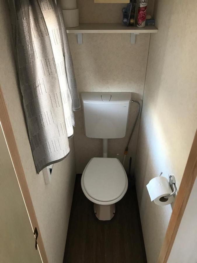 Mobile Home Tomic Tisno Exteriör bild